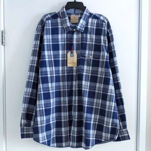 HP🎊🎉Tommy Bahama button down shirt - Picture 1 of 16